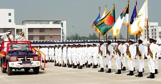 নৌবাহিনীর নবীন নাবিকদের শিক্ষা সমাপনী কুচকাওয়াজ অনুষ্ঠিত